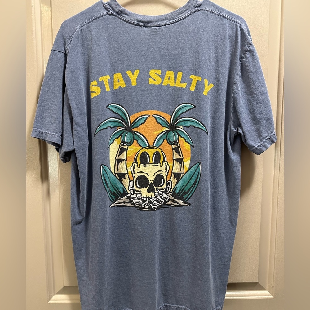 Graphic tee